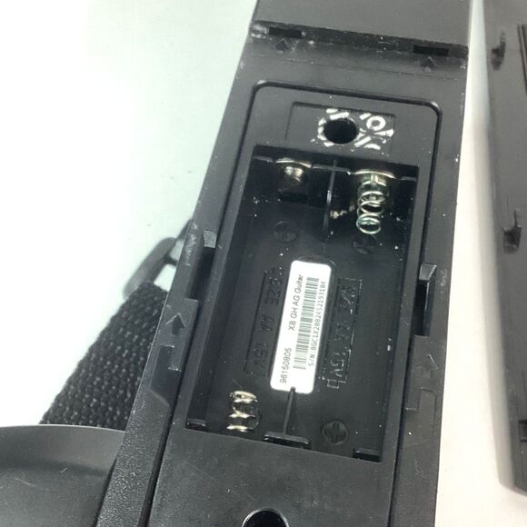 Activision Guitar Hero Warriors Of Rock Guitar + Strap - No Dongle - 96150805 - Picture 10 of 12